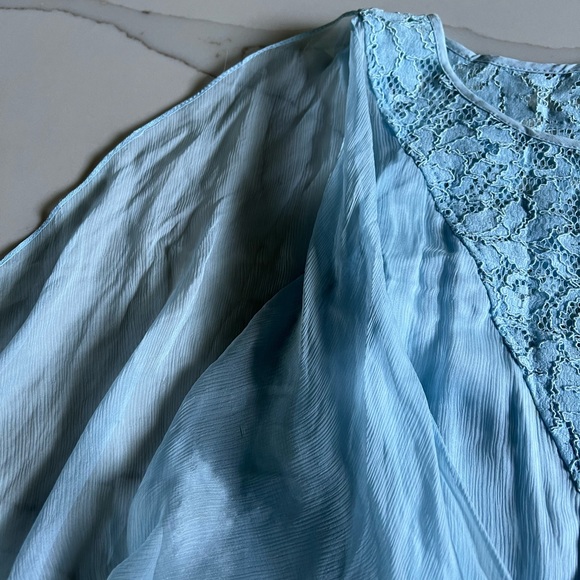 Dress - Picture 6 of 16